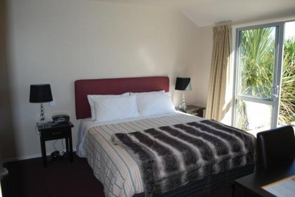 ميثفين Forest Lodge الغرفة الصورة